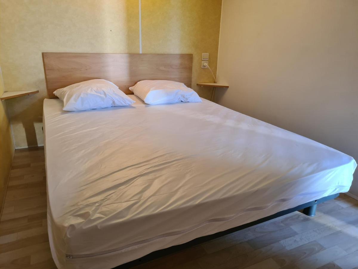 Resort & Camping - Val De Braye Bessé-sur-Braye Eksteriør billede