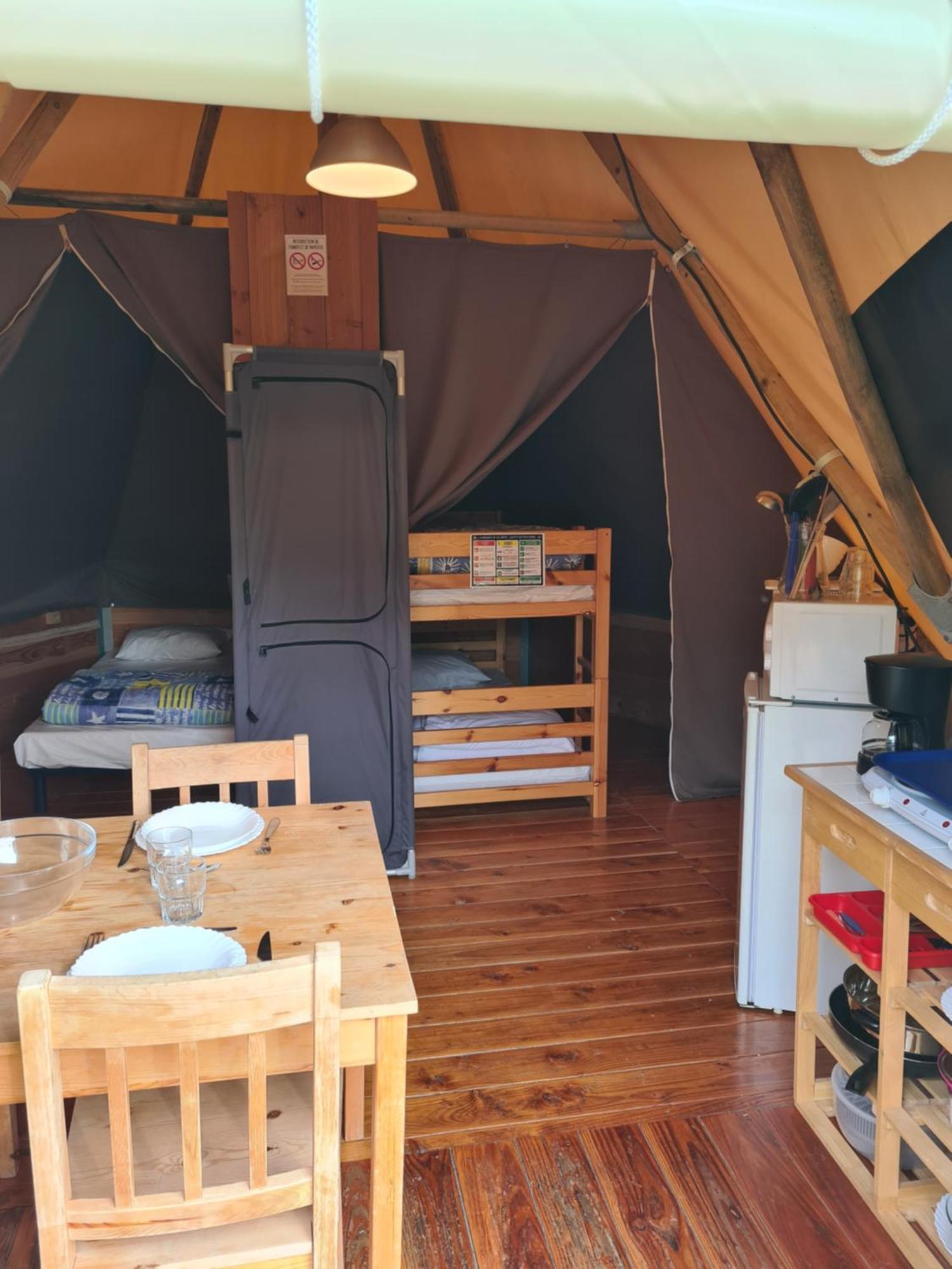 Resort & Camping - Val De Braye Bessé-sur-Braye Eksteriør billede